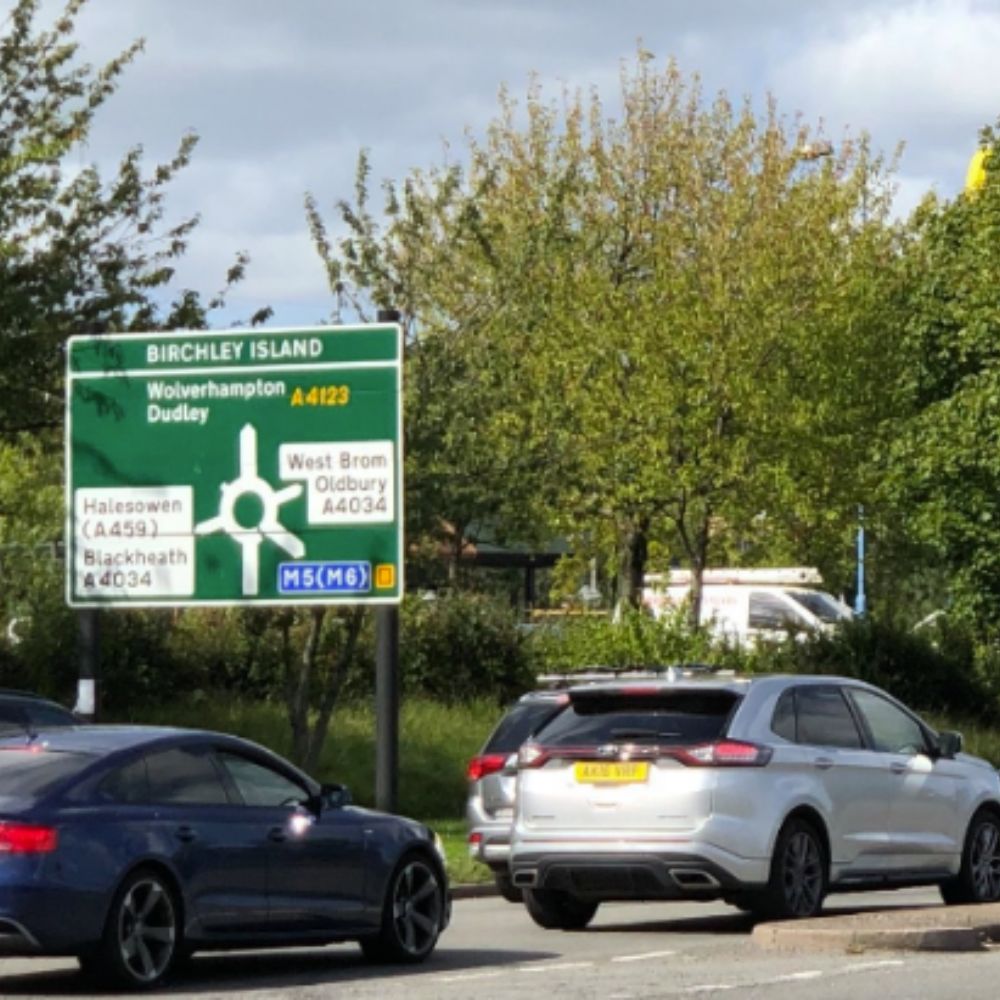 Street sign of Birchley Island